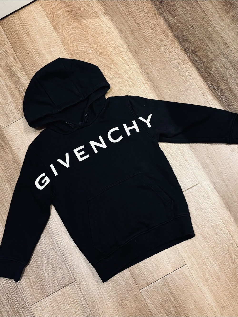 Authentic Givenchy Boys/kids black cotton hoody sweatshirt size 6